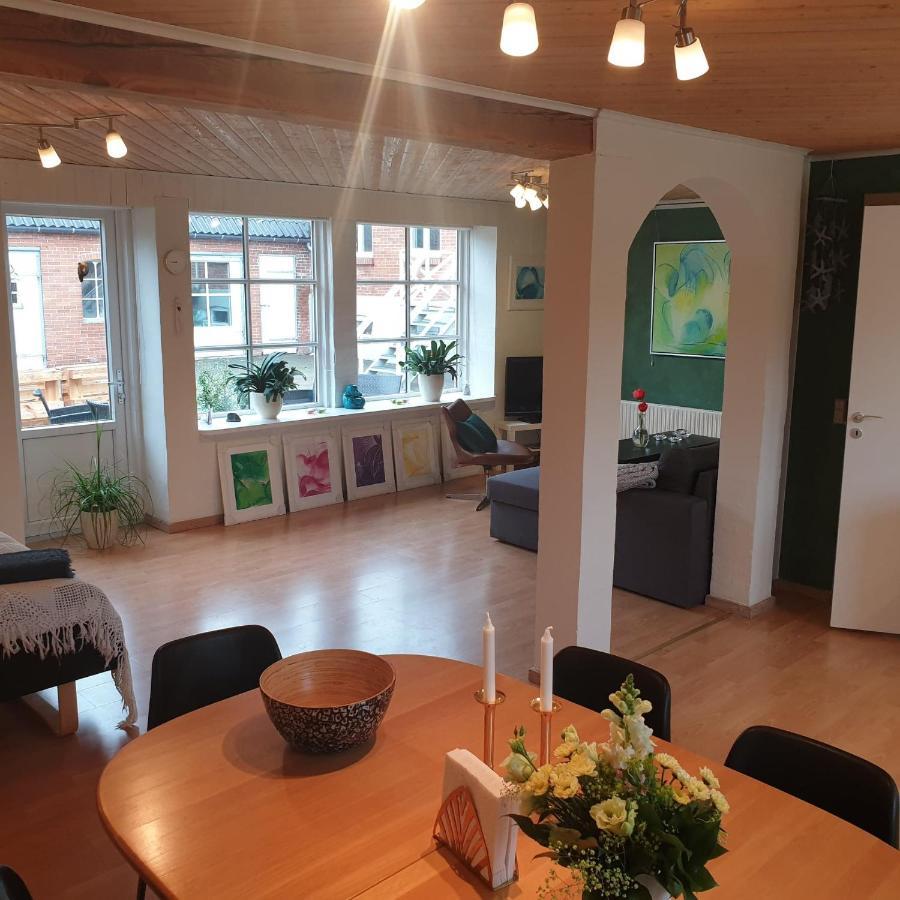 Stenstrup Familie Apartment Buitenkant foto